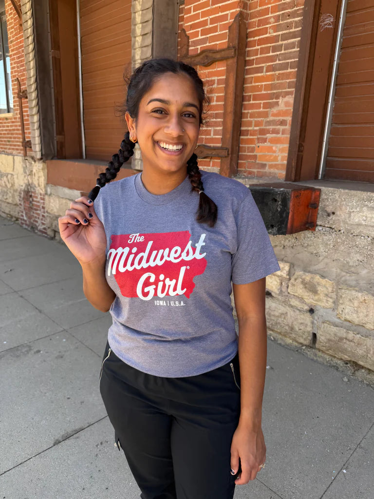 Midwest Girl Iowa Tee in Gray