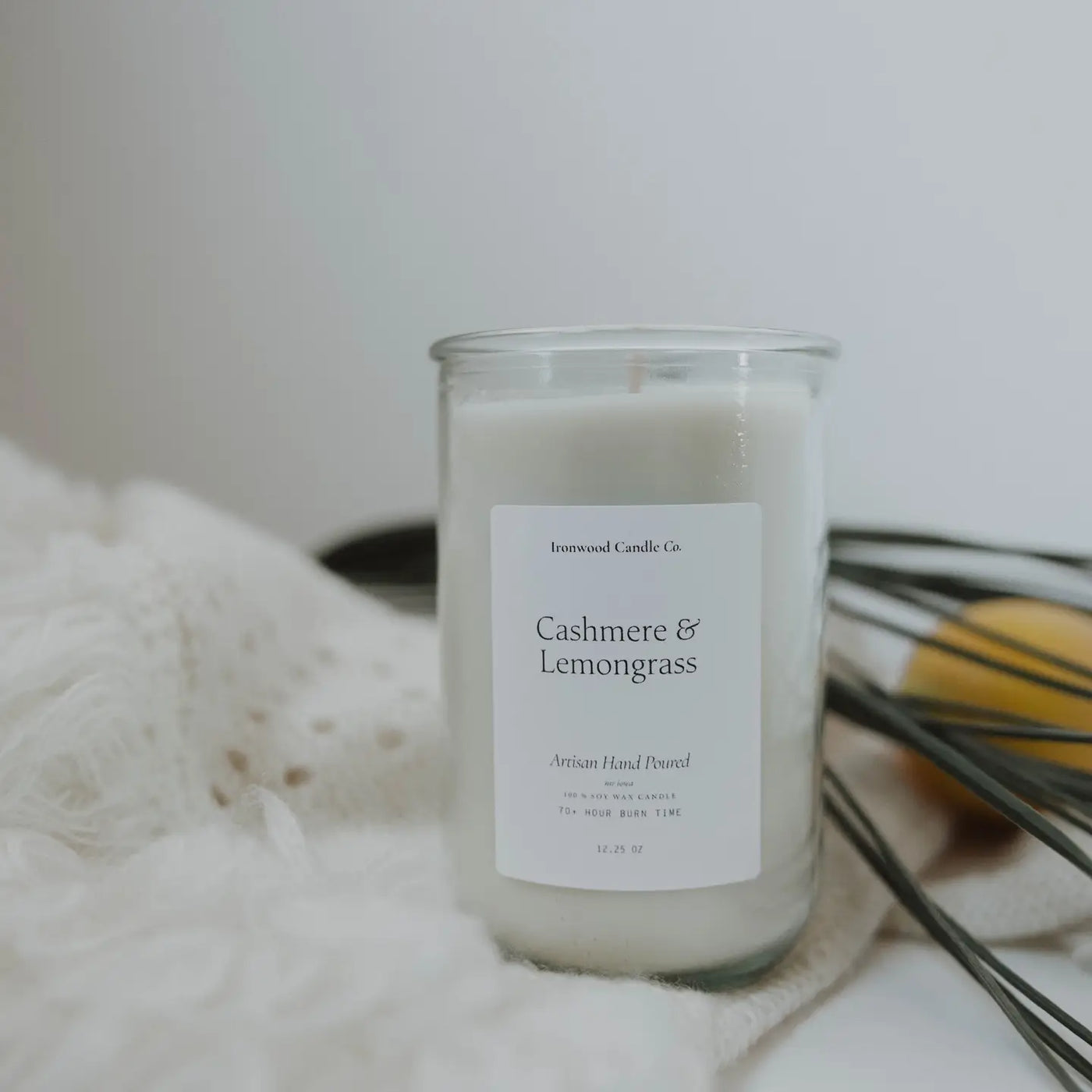 Cashmere Lemongrass Candle- 13.5oz