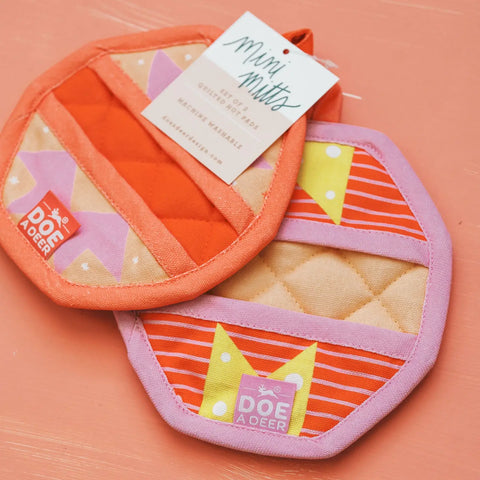 Oven Mitts & Bowl Besties