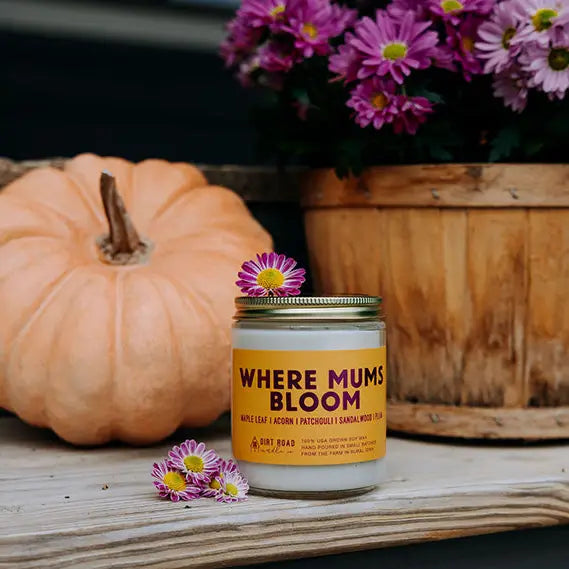 Where Mums Bloom Candle