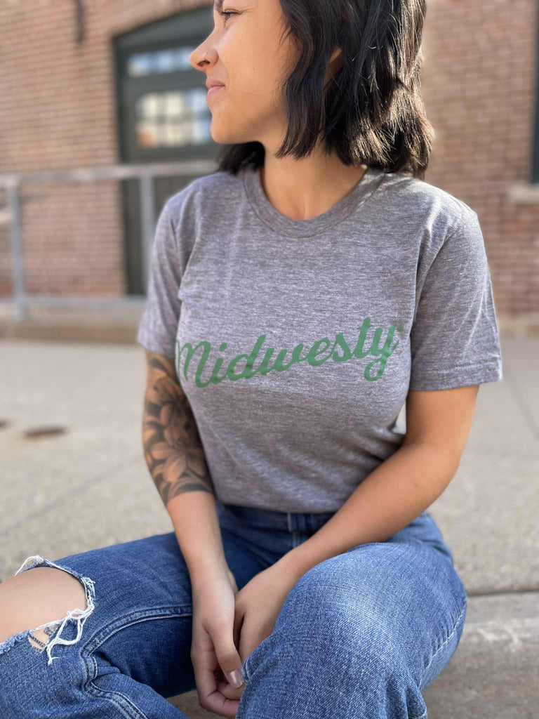 Midwesty Tee in Gray