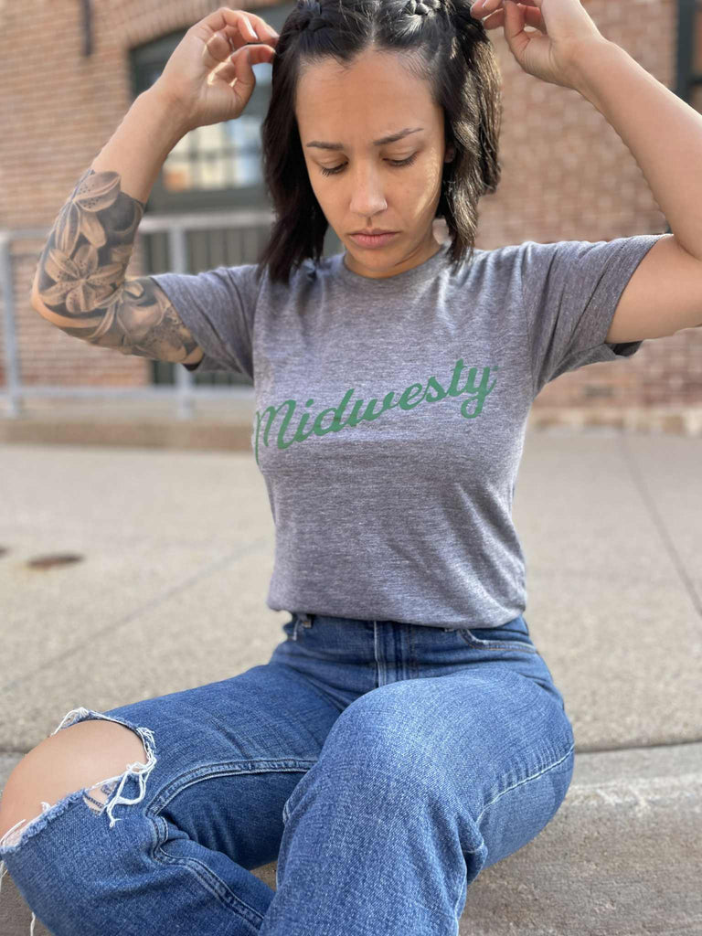 Midwesty Tee in Gray