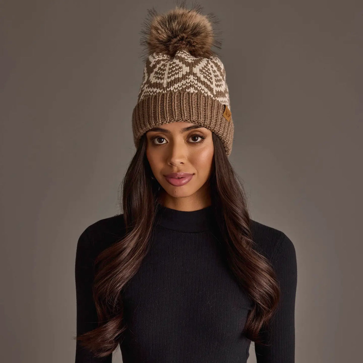 Taupe & Beige Patterned Knit Pom Hat