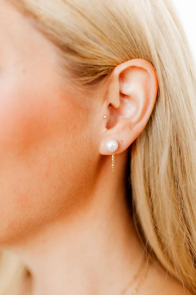 Tessa Pearl Stud and Gold Chain- Linny Co