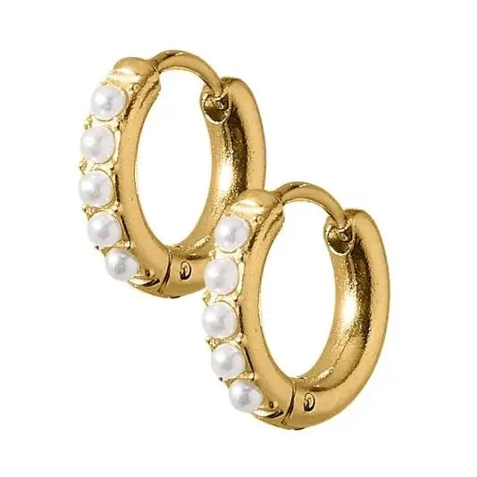 Scarlett Pearl Huggie Earring