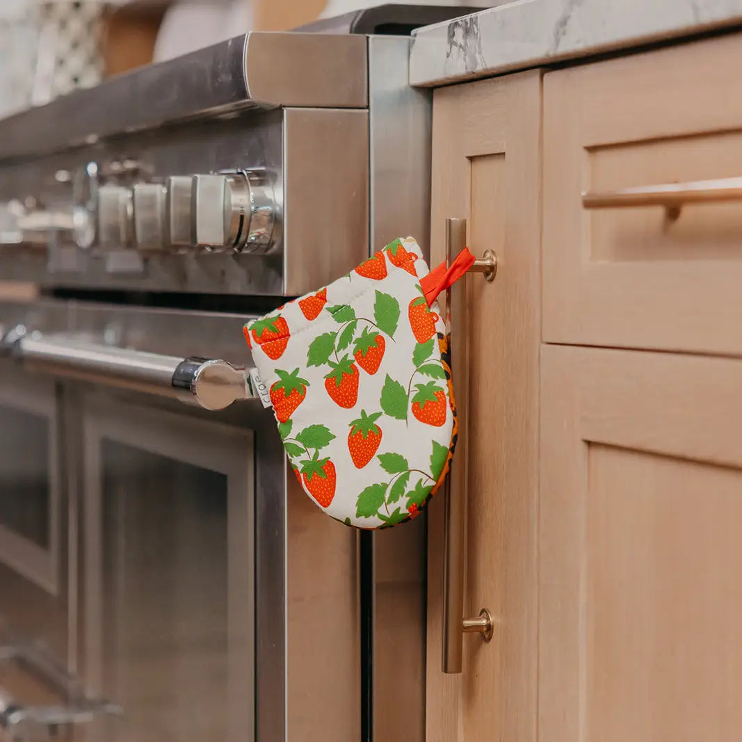 Berries & Cherries Mini Mitt