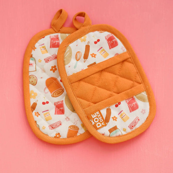 Baking Day Mini Mitt Set