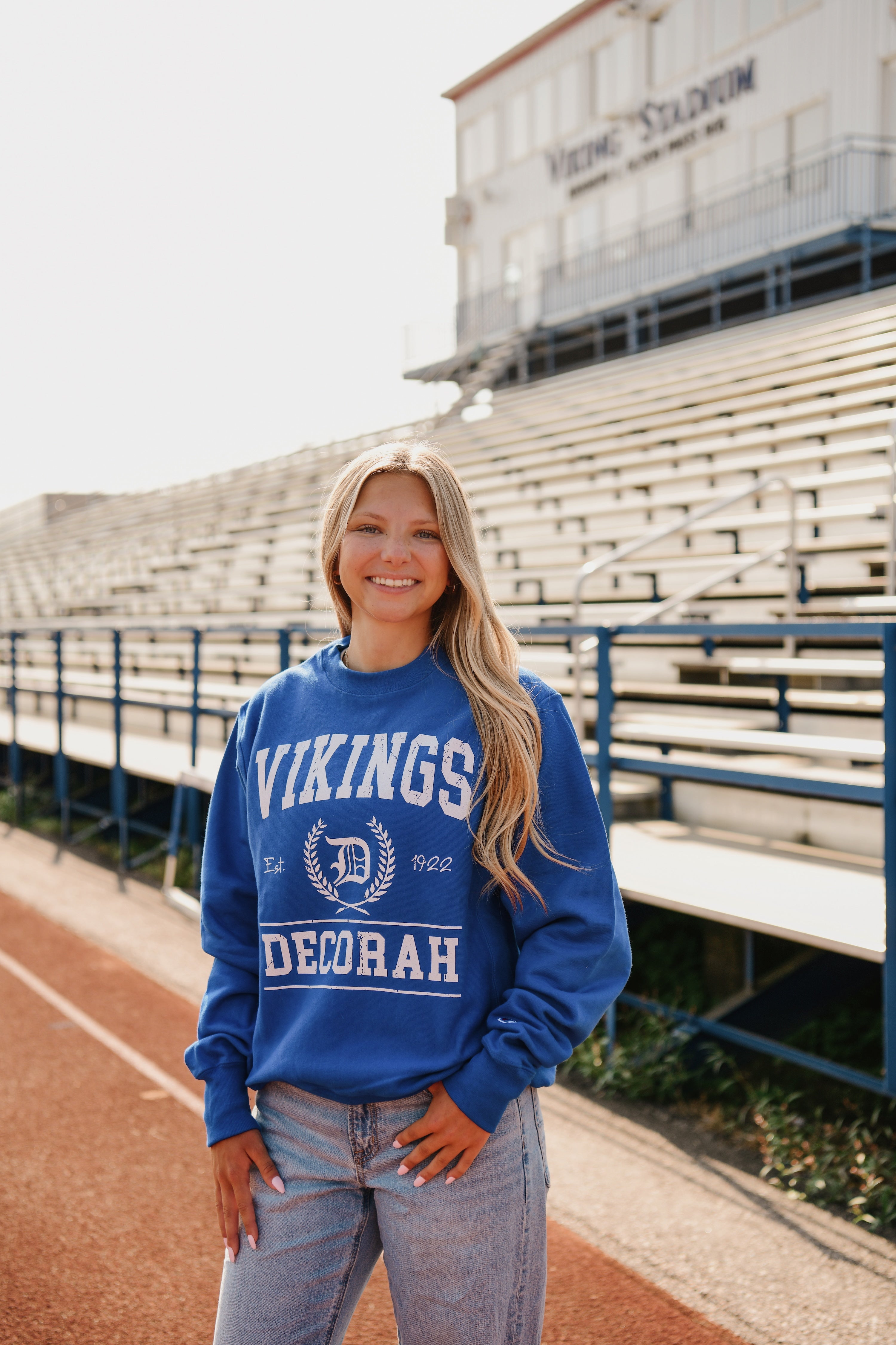 Decorah Vikings Champion Crewneck-Royal Blue