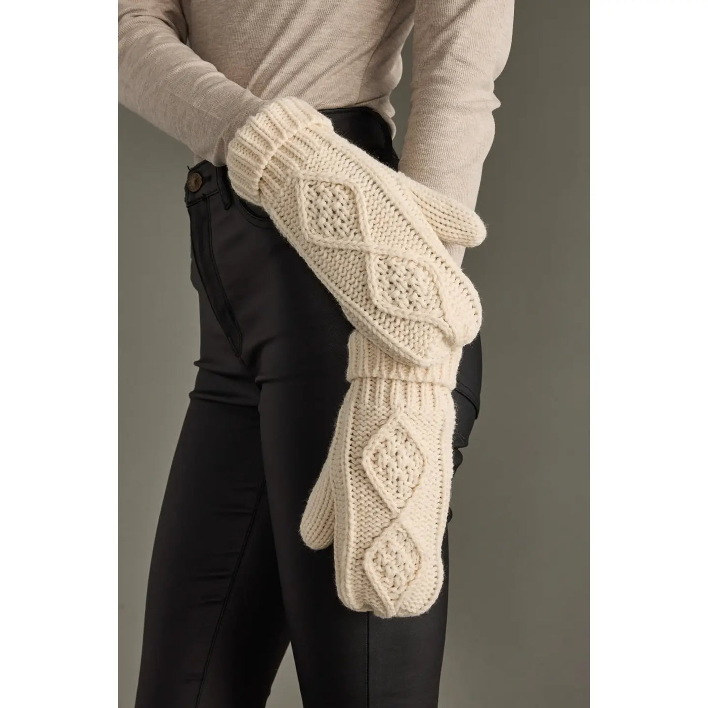 Beige Cable Knit Mittens