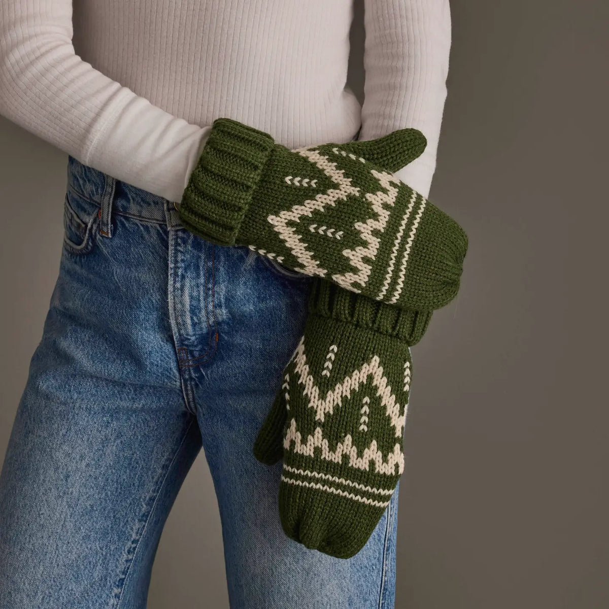 Olive & Beige Patterned Mittens