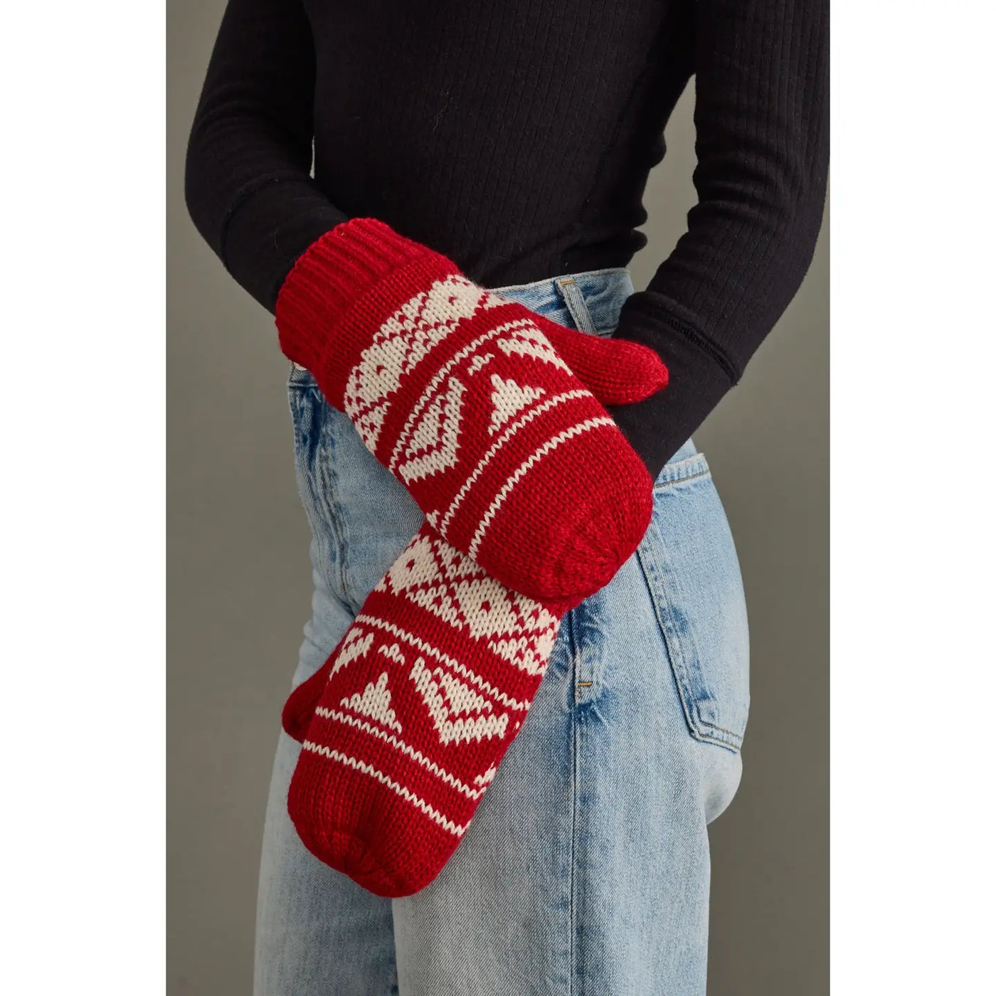 Red & Cream Pattern Mittens